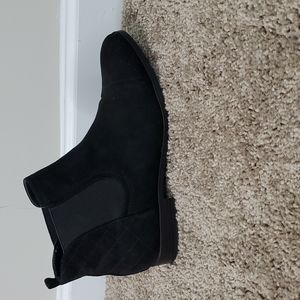 Women black Unisa boots size 10 brand new